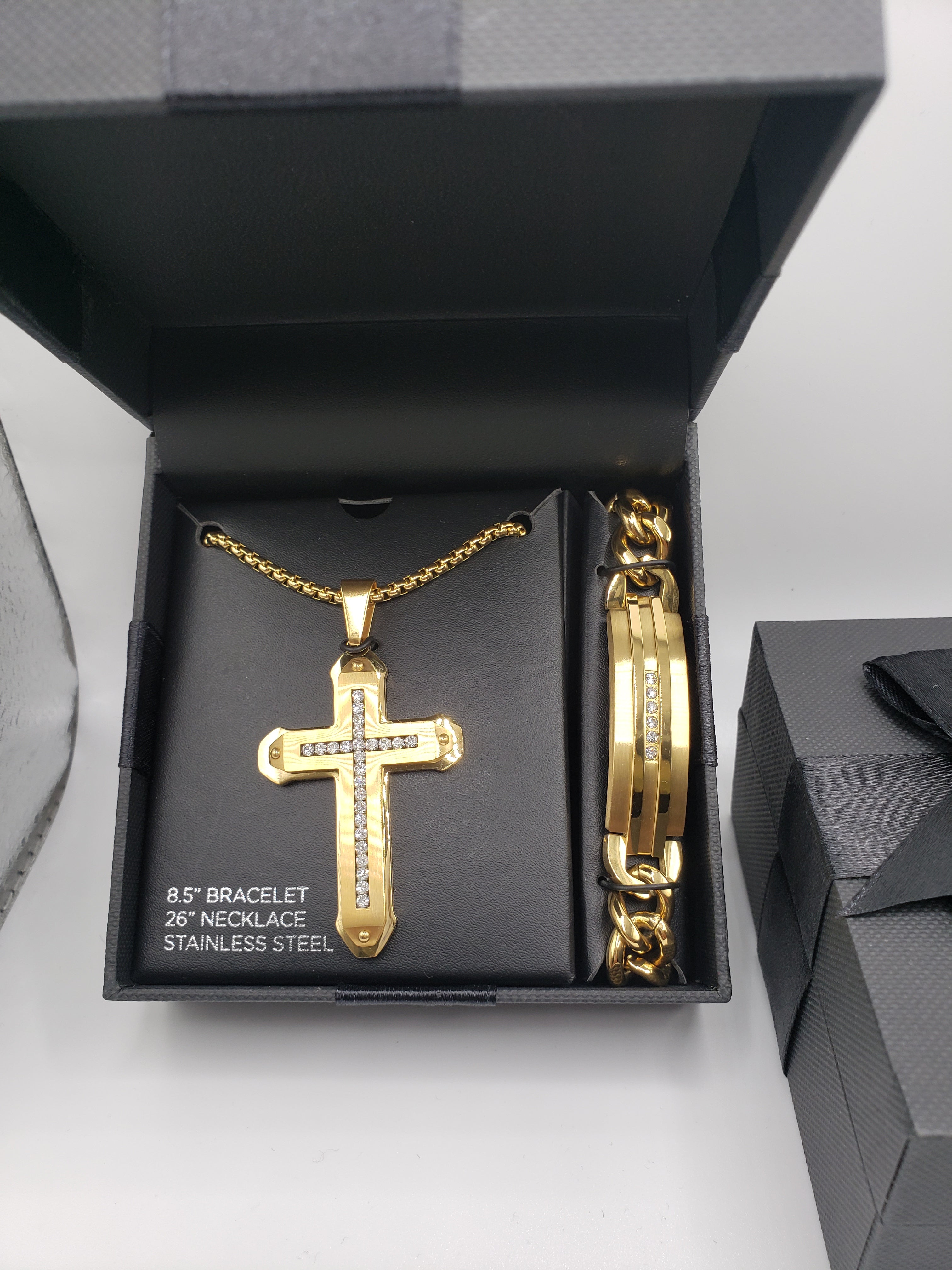 Cross Necklace for Men Men's Gold Cross Necklace Men's Jewelry Gold Cross  Pendant Necklace for Men Gold Chain Necklace Stainless. - Etsy | Gold  chains for men, Mens gold jewelry, Gold cross